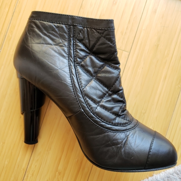 Chanel Boots Black 4inch Hill Leather size 40EU